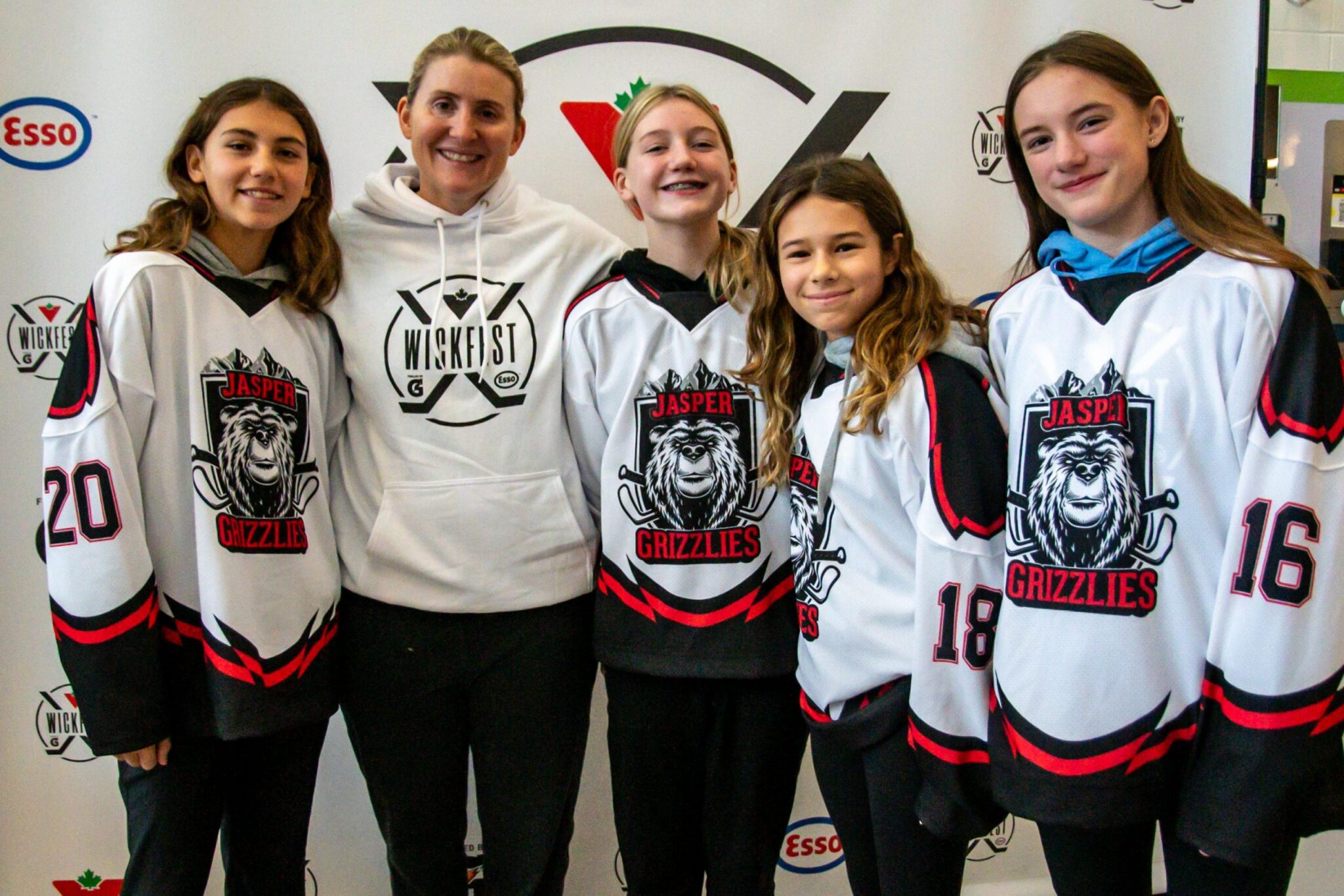 Jasper Grizzly girls wowed at Wickfest News